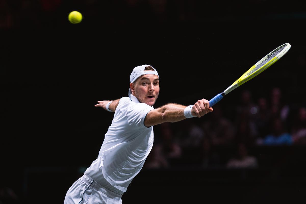 first serve abn amro open